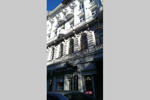 Best apartment in St. Yekaterininskaya 25 Odessa Dış mekan fotoğraf